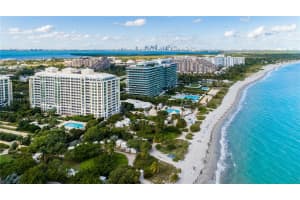 430 Grand Bay Dr APT 107, Key Biscayne, FL 33149, Sold 03/15/23