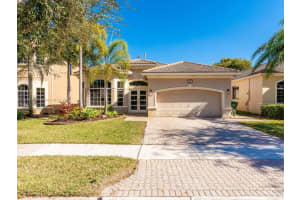 6082 SW 195th Ave, Fort Lauderdale, FL 33332, Sold 03/06/23