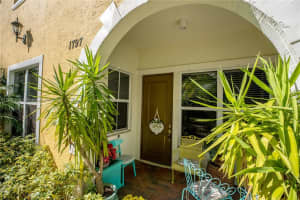 1797 NW 124th Pl, Pembroke Pines, FL 33028, Sold 06/09/23
