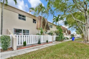 1151 NW 80th Ave Apt C, Margate, FL 33063, Sold 05/15/23