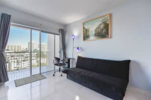 400 Kings Point Dr APT 931, Sunny Isles Beach, FL 33160, Sold 06/23/23