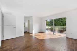 10385 SW 154th Cir Ct APT 96, Miami, FL 33196, Sold 04/21/23