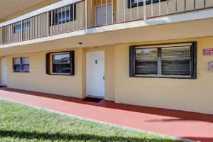 8879 Fontainebleau Blvd Apt 102-11, Miami, FL 33172, Sold 02/28/23