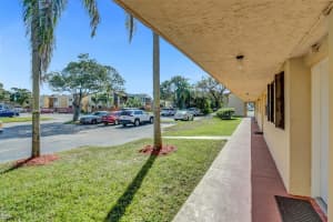 8879 Fontainebleau Blvd Apt 102-11, Miami, FL 33172, Sold 02/28/23