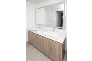 2960 NE 207th St, Aventura, FL 33180, Sold 02/24/23