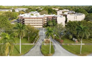6555 W Broward Blvd APT 306, Plantation, FL 33317, Sold 04/07/23
