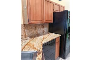 1511 W Oak Knoll Cir, Davie, FL 33324, Sold 03/16/23