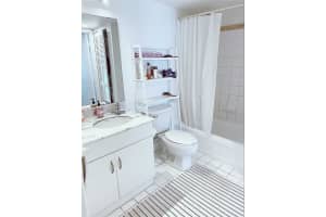 1200 Brickell Bay Dr, Miami, FL 33131, Sold 03/17/23