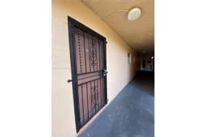 13715 Kendale Lakes Cir a 206, Miami, FL 33183, Sold 03/20/23