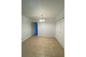13715 Kendale Lakes Cir a 206, Miami, FL 33183, Sold 03/20/23