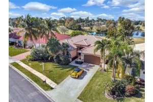 Cypress Pointe Dr W, Pembroke Pines, FL 33027, Sold 05/26/23