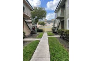 4028 NW 87th Ave, Sunrise, FL 33351, Sold 02/27/23