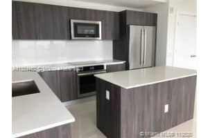 2960 NE 207th St #1110, Aventura, FL 33180, Sold 03/28/23