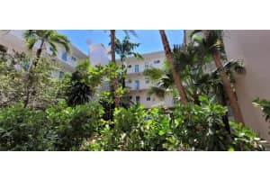 1420 Pennsylvania Ave APT 309, Miami Beach, FL 33139, Sold 03/24/23