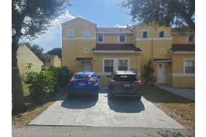 1664 NE 5th St, Homestead, FL 33033, Sold 04/12/23