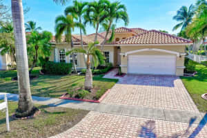 16374 NW 14th St, Pembroke Pines, FL 33028, Sold 03/10/23