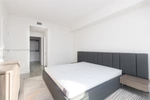 2960 NE 207th St #1103, Aventura, FL 33180, Sold 12/23/24