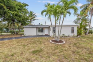 11935 NW 42nd St, Sunrise, FL 33323, Sold 02/27/23