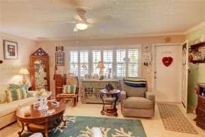 800 Horizon W APT 203, Boynton Beach, FL 33435, Sold 05/08/23