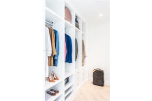 2201 Collins Ave #1014, Miami Beach, FL 33139, Sold 03/13/23