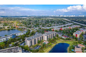 900 NE 195th St APT 405, Miami, FL 33179, Sold 03/30/23