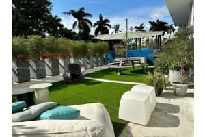 1627 Brickell Ave APT 404, Miami, FL 33129, Sold 04/12/23