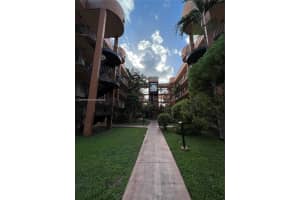 5560 W 21st Ct APT 410, Hialeah, FL 33016, Sold 02/28/23