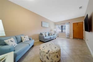 10814 SW 72nd St APT 183, Miami, FL 33173, Sold 03/10/23
