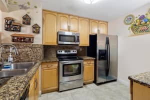 955 NW 82nd Ave APT 111C, Miami, FL 33126, Sold 05/24/23