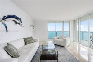 1155 Brickell Bay Dr APT 2111, Miami, FL 33131, Sold 03/31/23