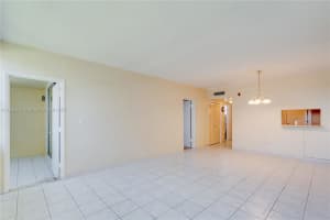 18555 NE 14th Ave APT 606, Miami, FL 33179, Sold 05/25/23