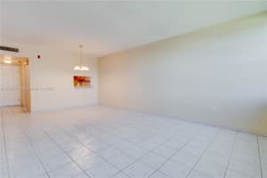 18555 NE 14th Ave APT 606, Miami, FL 33179, Sold 05/25/23