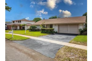 9760 Mill Pond Dr, Miramar, FL 33025, Sold 03/07/23