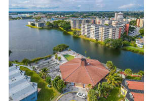 18608 NE 18th Ave APT 254, Miami, FL 33179, Sold 03/06/23