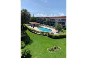 581 Blue Heron Dr 311 b, Hallandale Beach, FL 33009, Sold 03/16/23