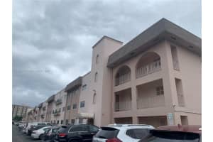 581 Blue Heron Dr 311 b, Hallandale Beach, FL 33009, Sold 03/16/23