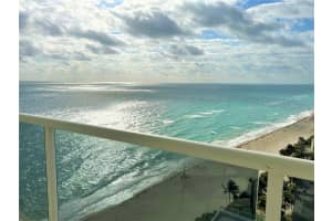 3725 S Ocean Dr, Hollywood, FL 33019, Sold 06/17/23
