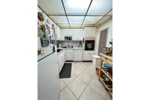 1200 14th St #4c, Miami Beach, FL 33139, Sold 04/07/23