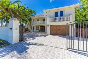 1970 NE 118th Rd, North Miami, FL 33181, Sold 01/30/24