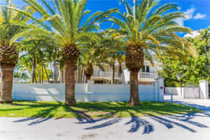1970 NE 118th Rd, North Miami, FL 33181, Sold 01/30/24