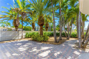 1970 NE 118th Rd, North Miami, FL 33181, Sold 01/30/24
