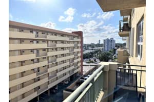 2080 S Ocean Dr APT 605, Hallandale Beach, FL 33009, Sold 03/20/23