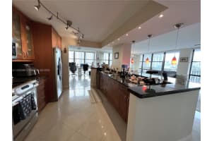 800 Parkview Dr APT 820, Hallandale Beach, FL 33009, Sold 07/13/23