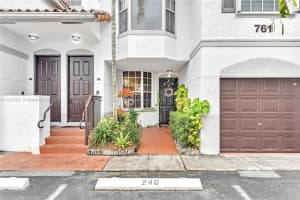 761 SW 148th Ave APT 908, Davie, FL 33325, Sold 04/03/23