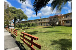 20327 NE 2nd Ave APT 10, Miami, FL 33179, Sold 05/04/23