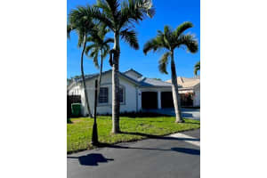 8196 SW 163rd Ct, Miami, FL 33193, Sold 04/06/23