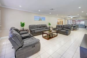 947 Washington St, Hollywood, FL 33019, - MLS#A11333574