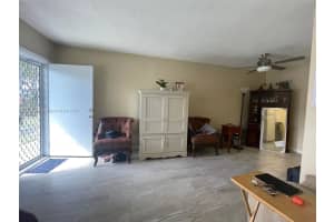 101 NW 204th St APT 10, Miami Gardens, FL 33169, Sold 04/03/23