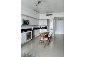 92 SW 3rd St APT 2308, Miami, FL 33130, Sold 03/08/23