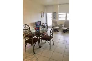 100 Lincoln Rd 609, Miami Beach